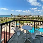 Nelia Sea Breeze Hotel 4*