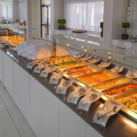 Hotel Nelia Sea Breeze