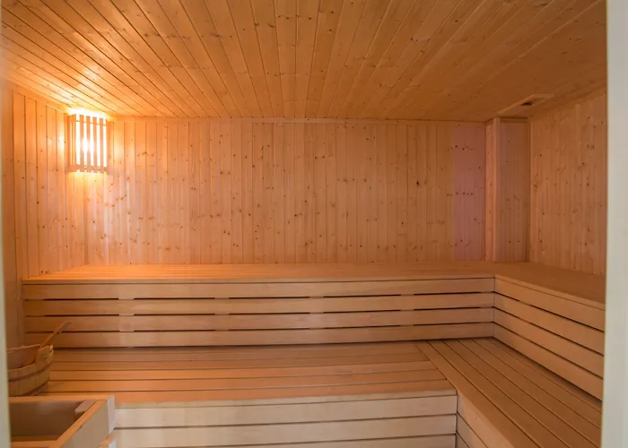 Ξενοδοχείο Nelia Sea Breeze 4*