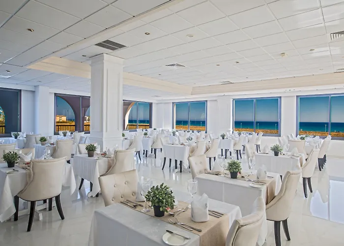 Nelia Sea Breeze Hotel