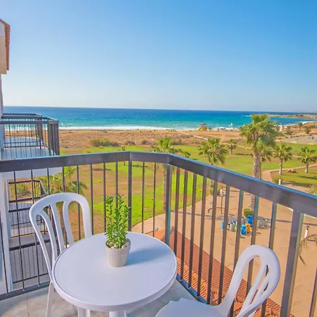 호텔 Nelia Sea Breeze 4*