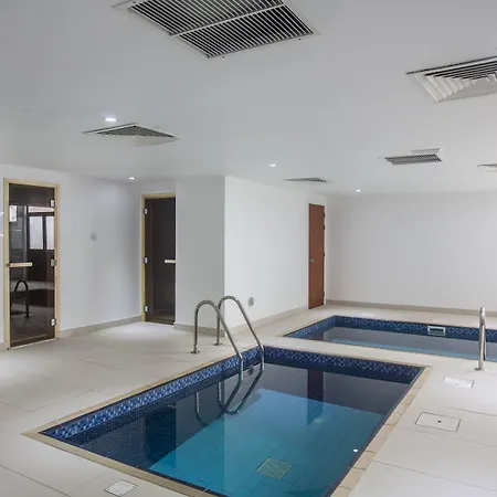 Nelia Sea Breeze Hotel