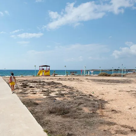 Nelia Sea Breeze 4*