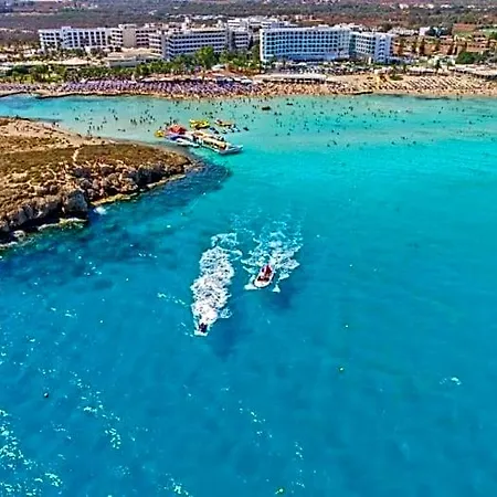 Nelia Sea Breeze