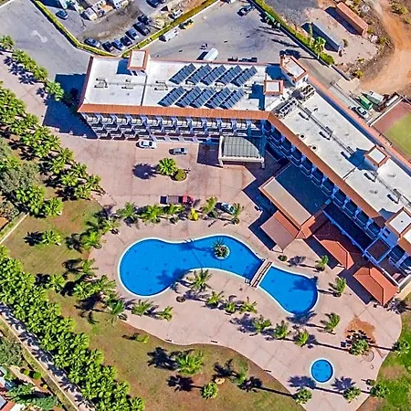Hotel Nelia Sea Breeze 4*
