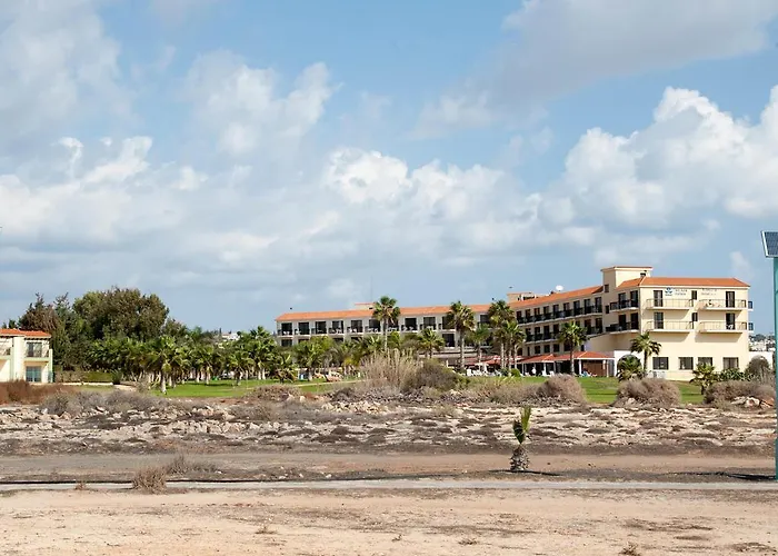 Nelia Sea Breeze איה נאפה