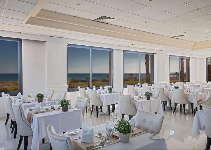 Nelia Sea Breeze 4* איה נאפה